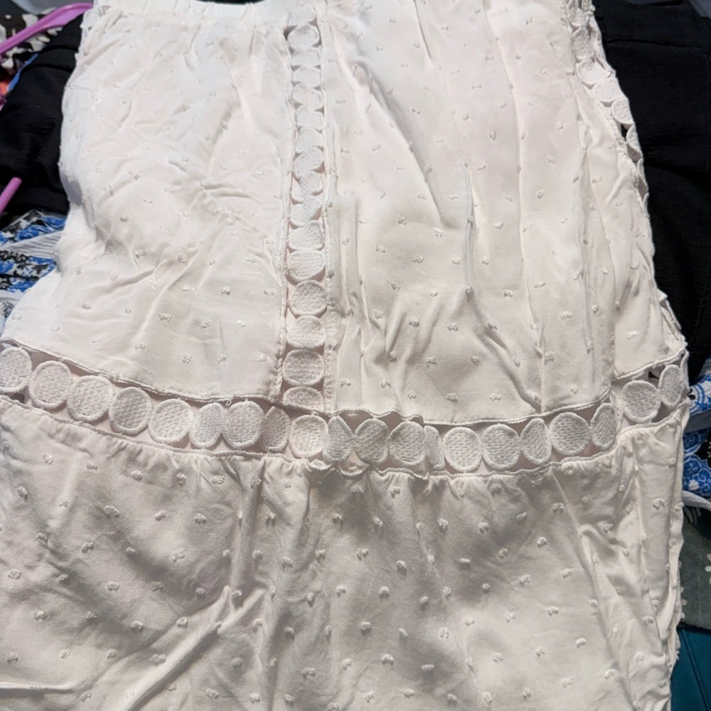 White Textured Skirt with Circle Trim